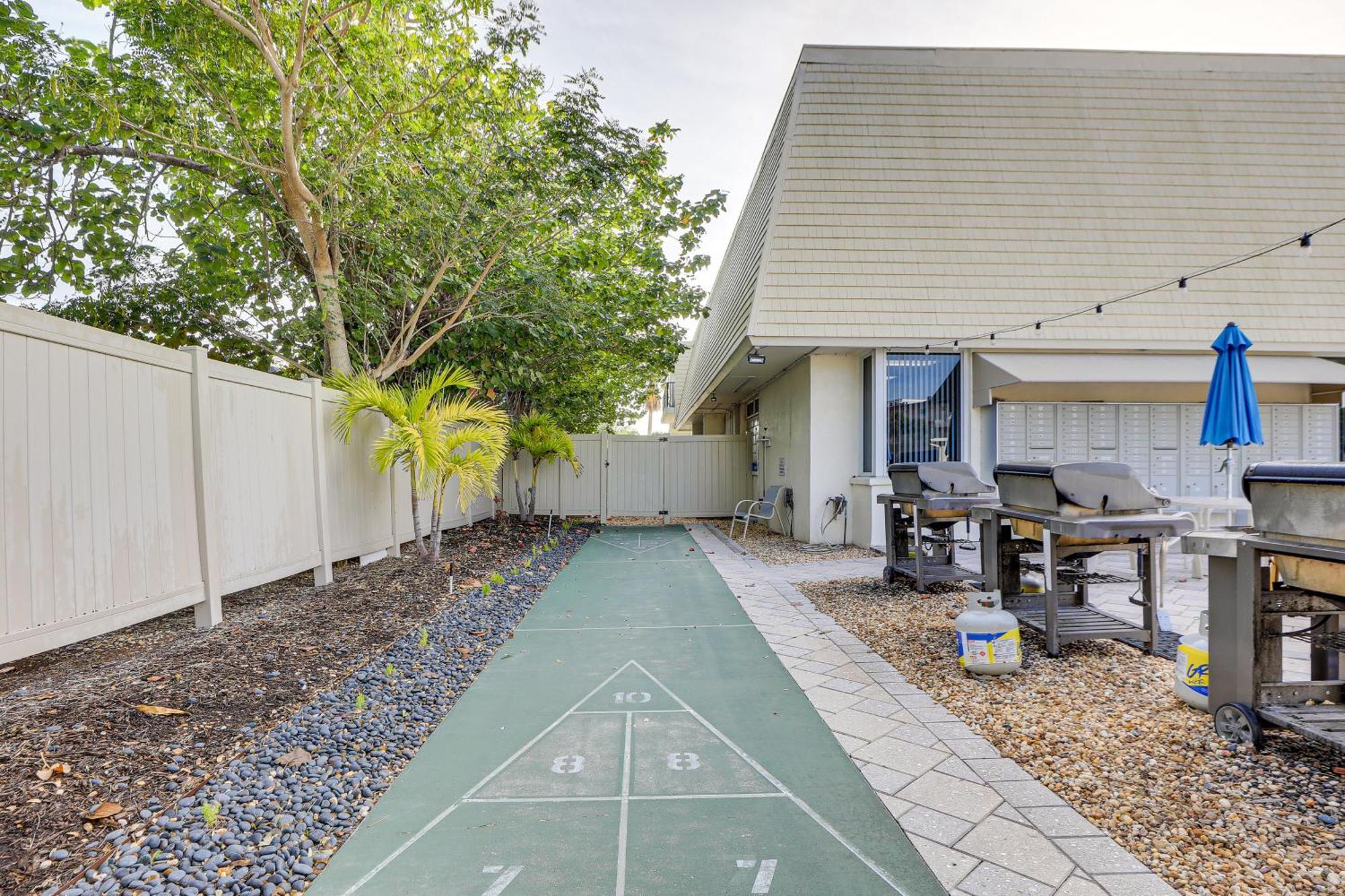 Beachfront Siesta Key Condo With Pool Access! 외부 사진