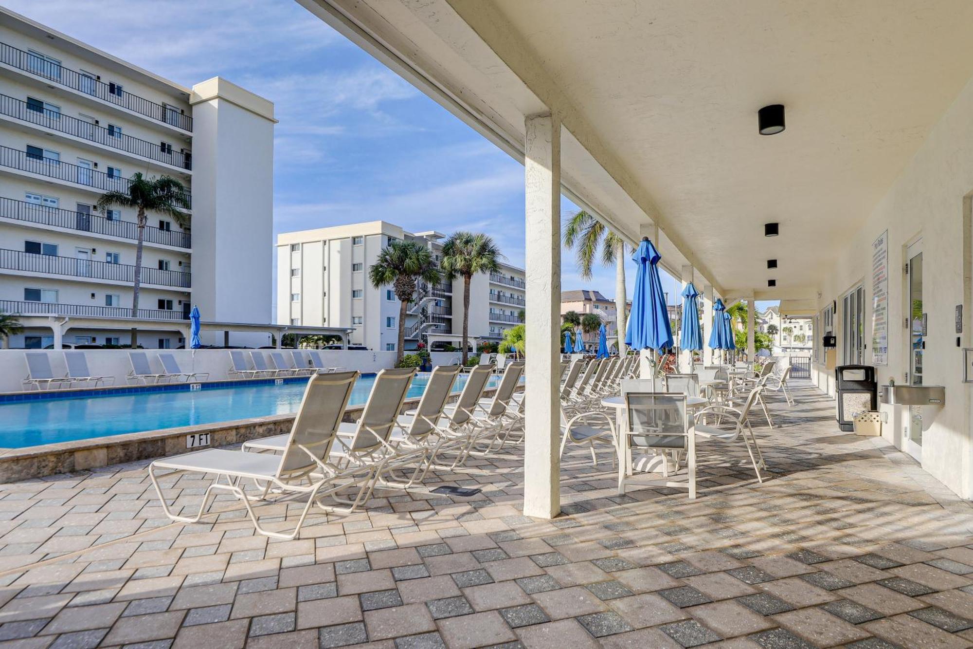 Beachfront Siesta Key Condo With Pool Access! 외부 사진