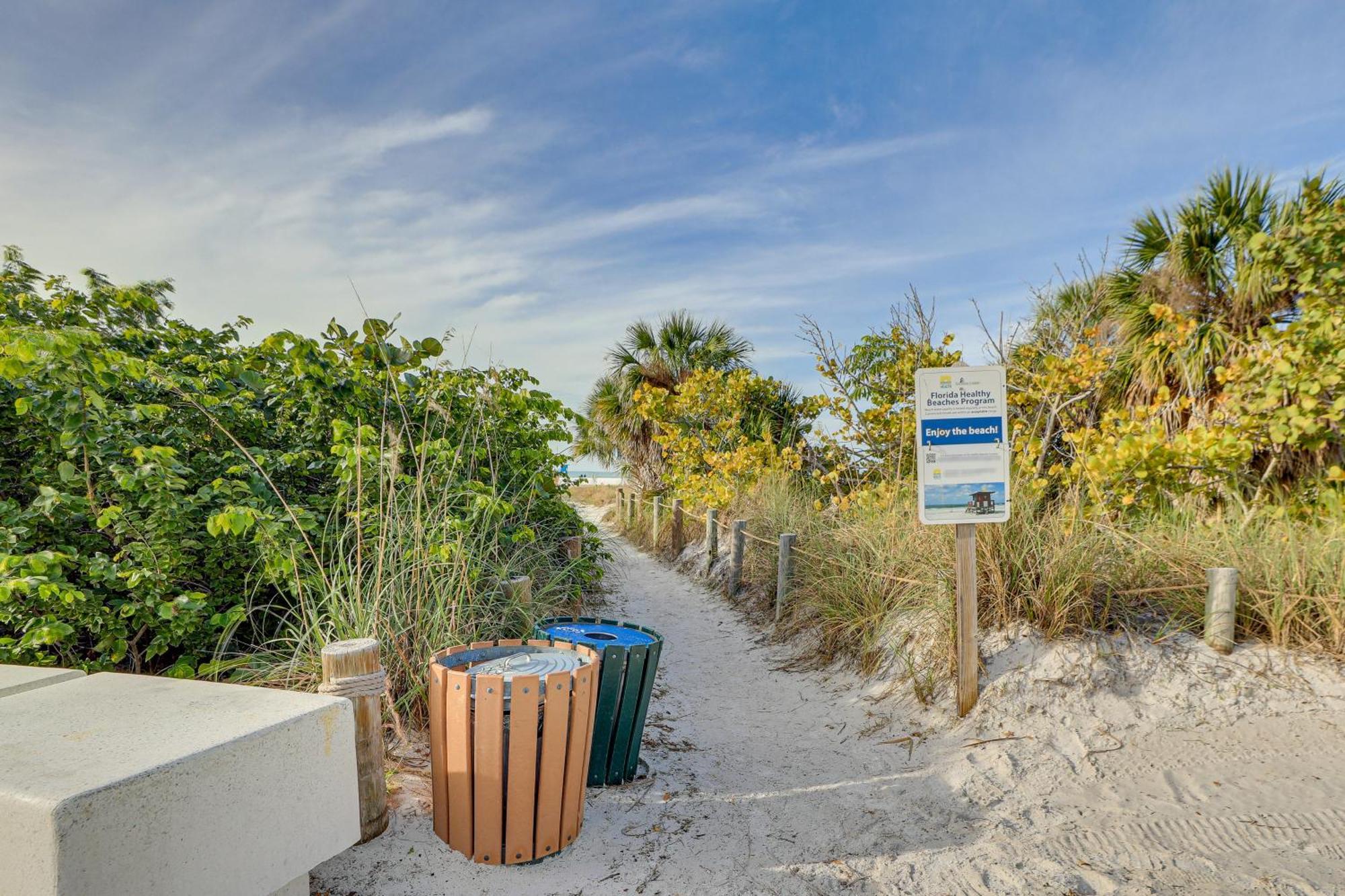 Beachfront Siesta Key Condo With Pool Access! 외부 사진